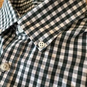 Michael Kors Button Down Shirt Men's Size Medium Classic Green Gingham Plaid‎